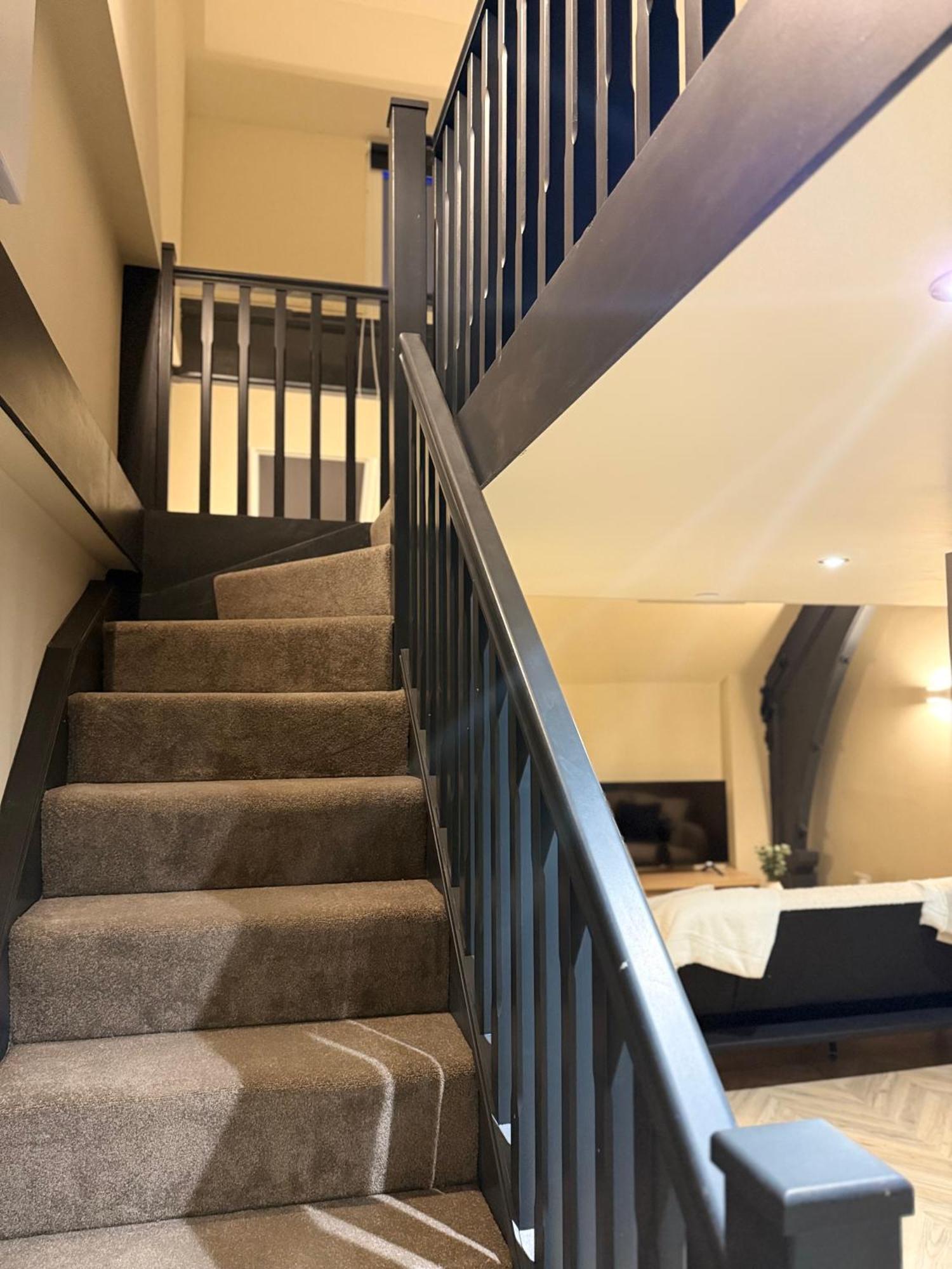 Cosy Mezzanine Apartment Leeds City Centre Exteriör bild