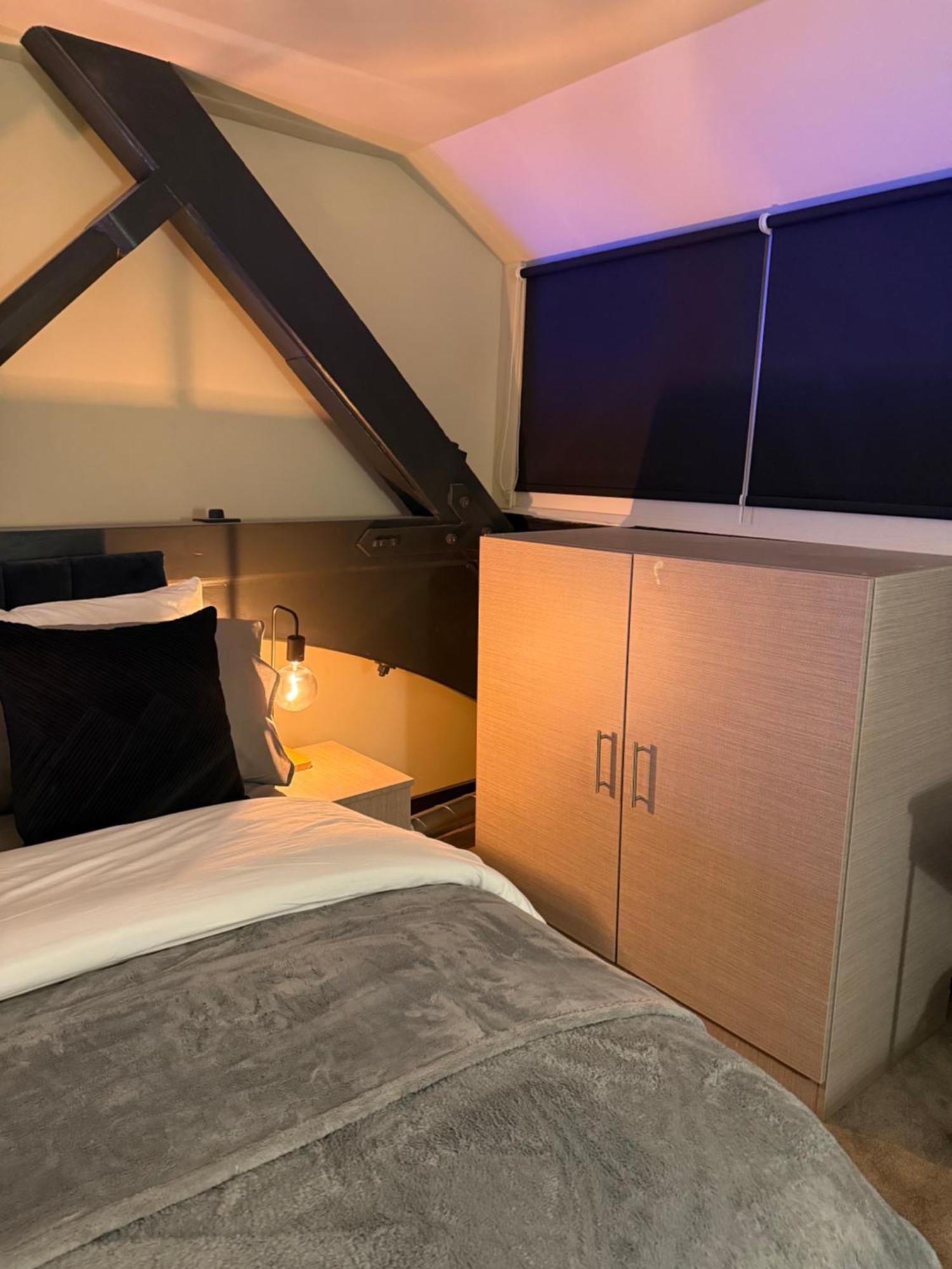 Cosy Mezzanine Apartment Leeds City Centre Exteriör bild